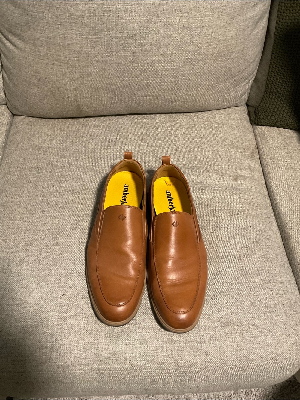 Amberjacks Men’s Slip-On Loafers in Cognac Brown
